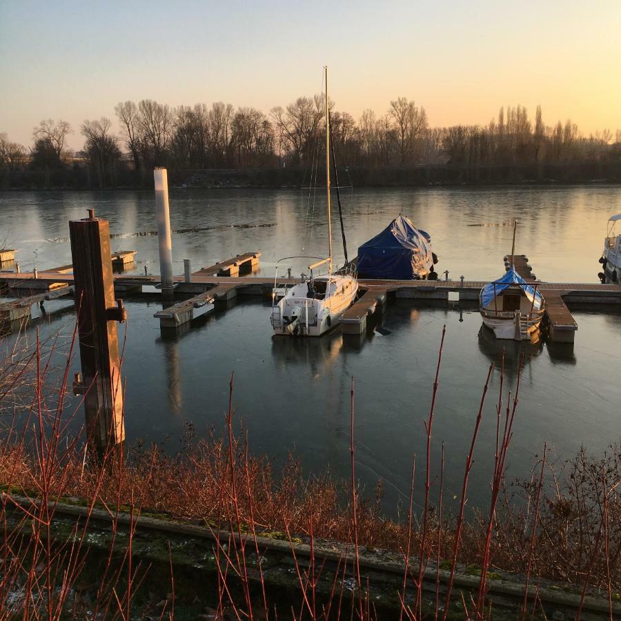 Schmuckkaestle Am Hafen Apartment วิสบาเดน ภายนอก รูปภาพ