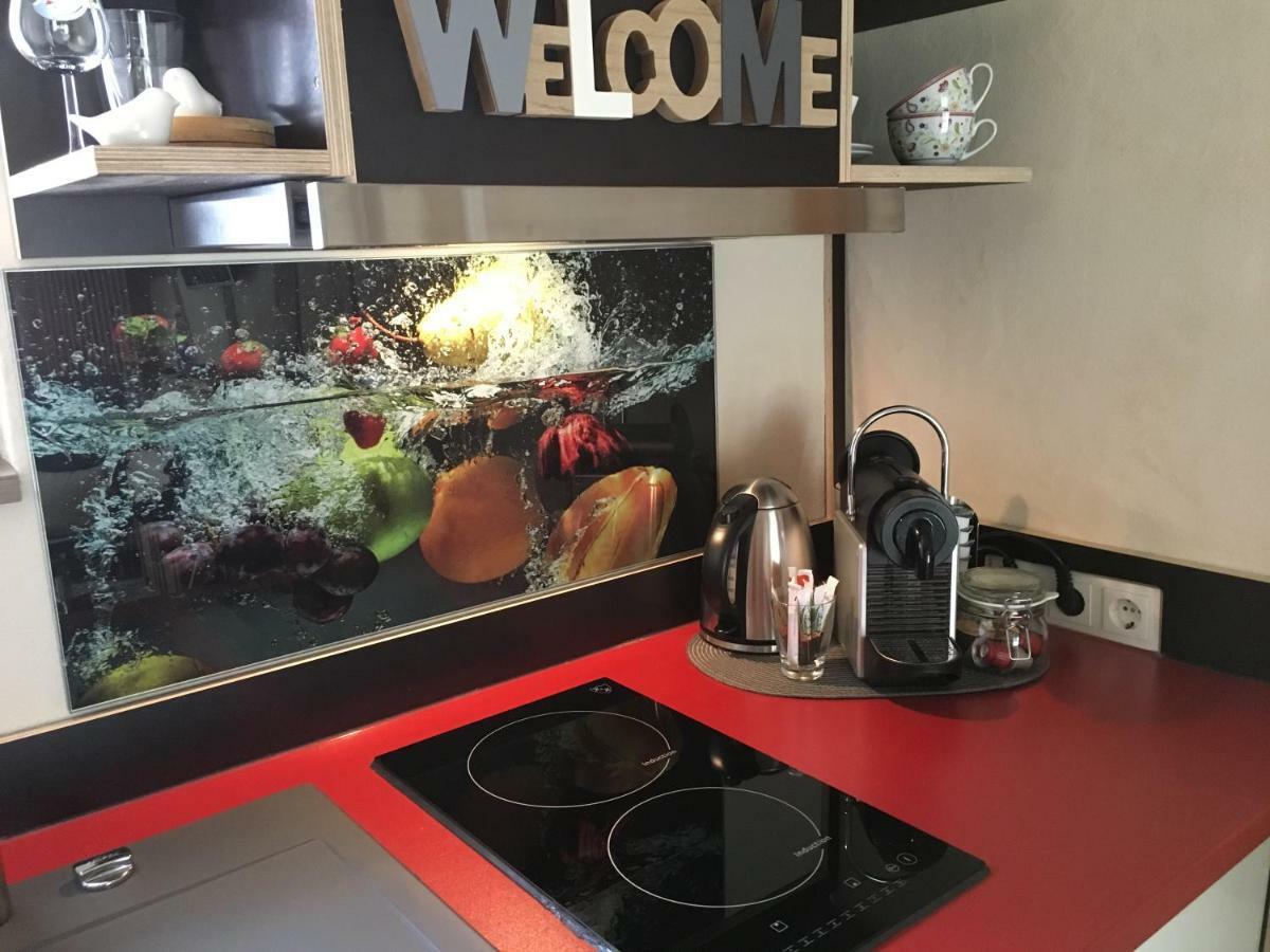 Schmuckkaestle Am Hafen Apartment วิสบาเดน ภายนอก รูปภาพ