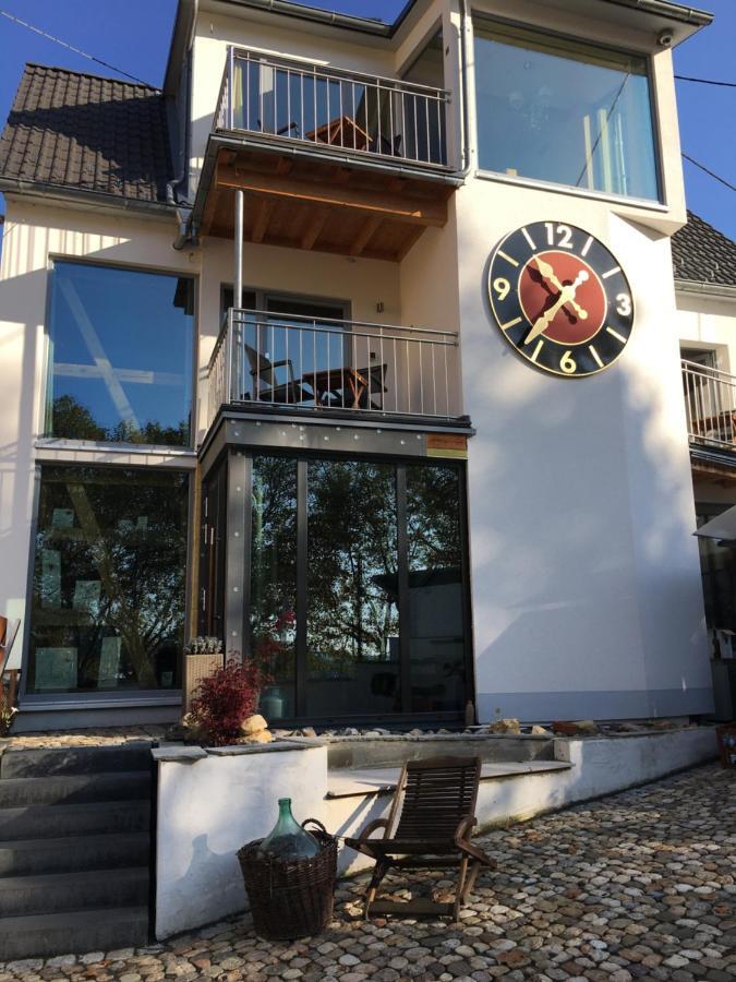Schmuckkaestle Am Hafen Apartment วิสบาเดน ภายนอก รูปภาพ